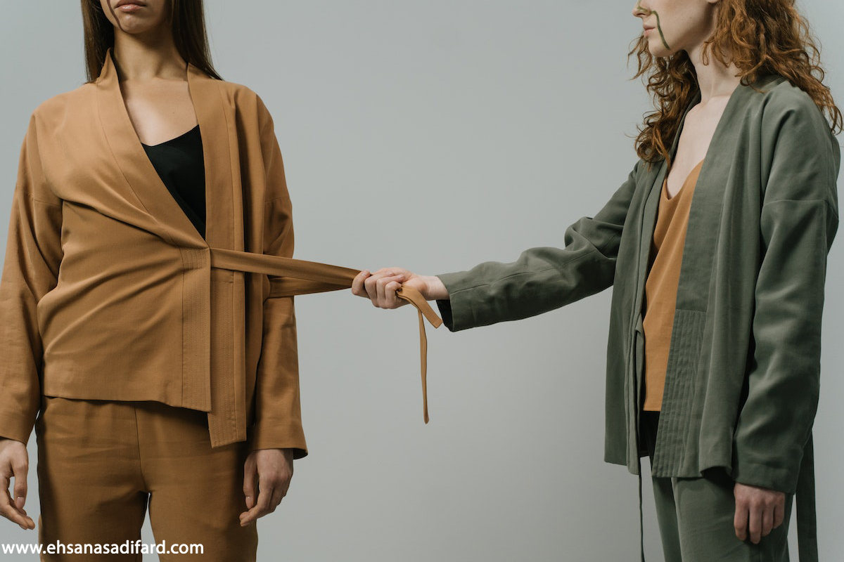 طرحواره گرفتار / خود تحول نیافته